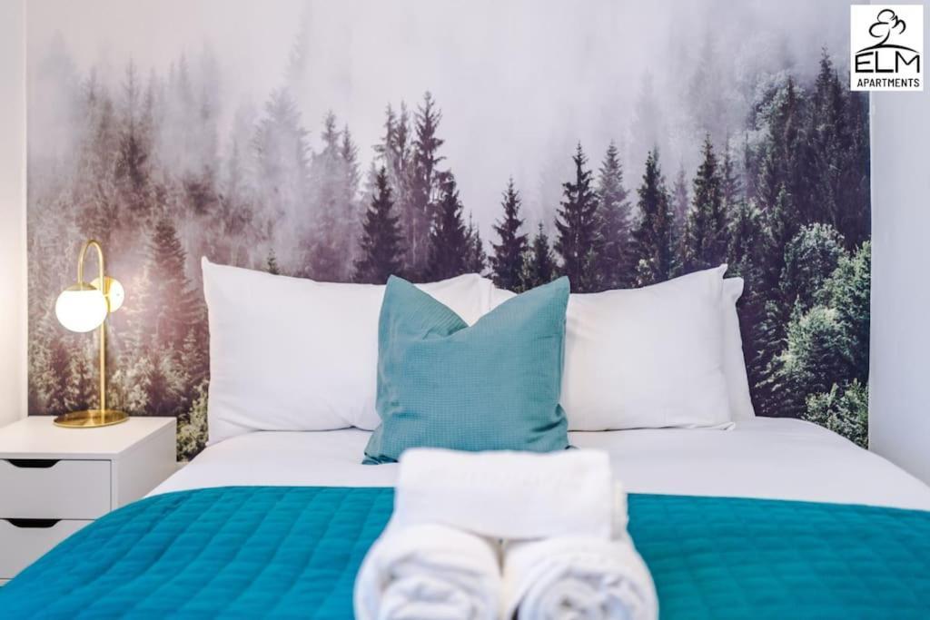 Cozy 1 Bedroom Apartment, Prime Location , Free Parking Manchester Eksteriør bilde